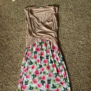 Maternity/Nursing Dress